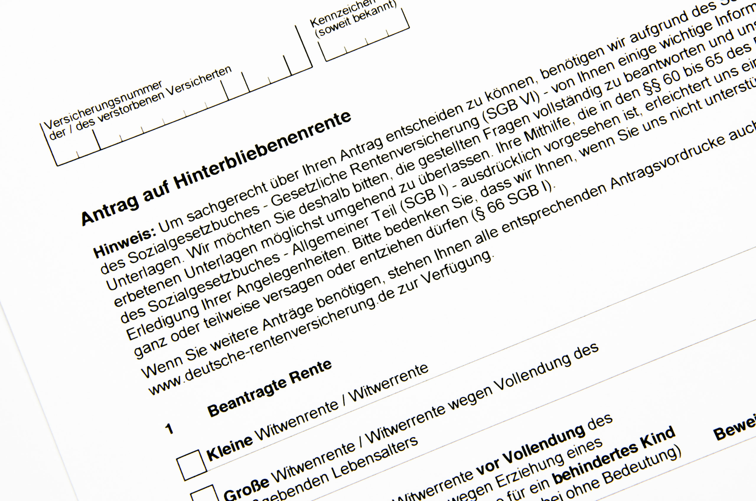 Antrag auf Hinterbieibenenrente
